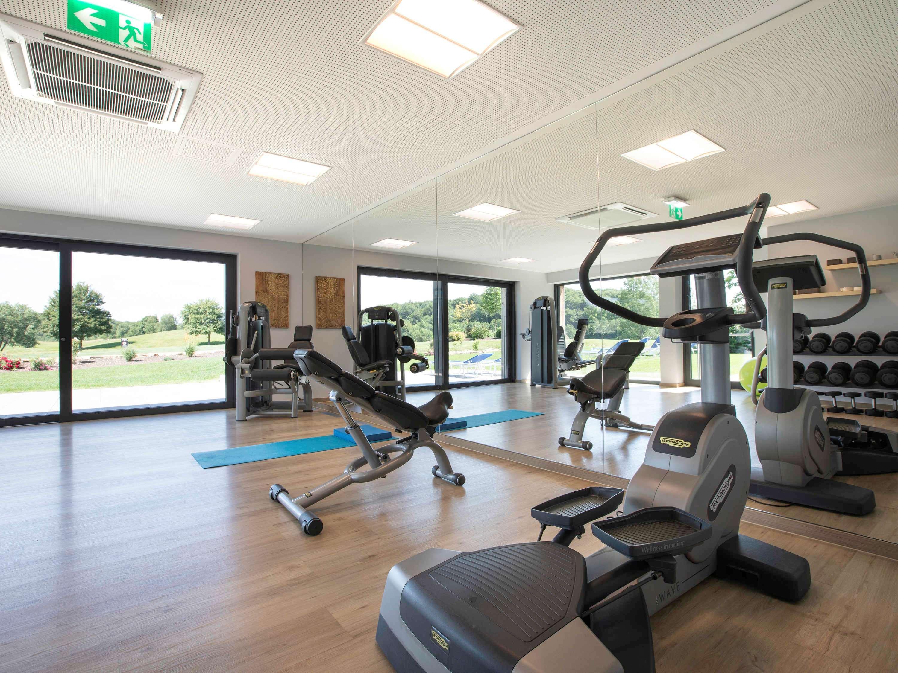 Mercure Luxembourg Kikuoka Golf & Spa Canach Esterno foto