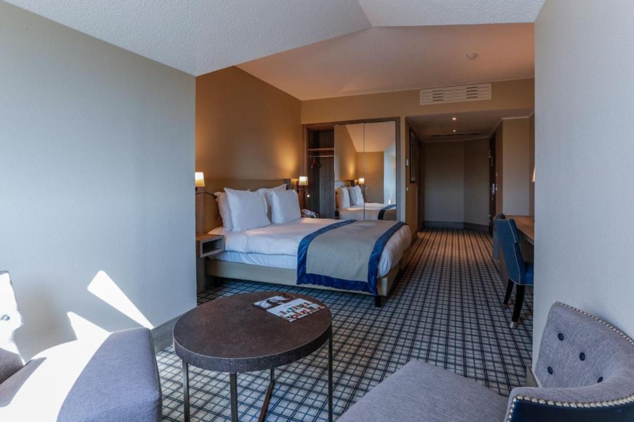 Mercure Luxembourg Kikuoka Golf & Spa Canach Esterno foto