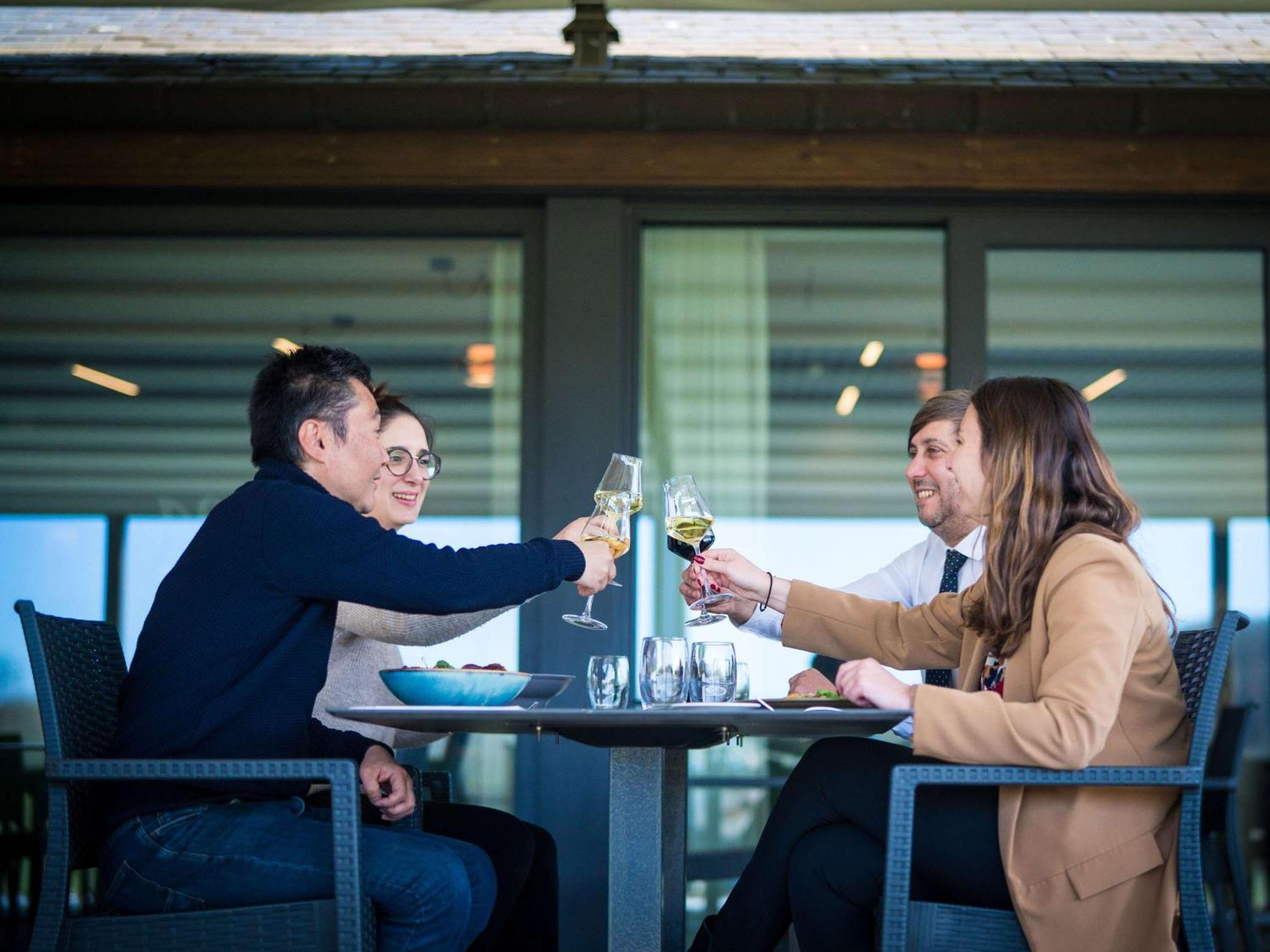 Mercure Luxembourg Kikuoka Golf & Spa Canach Esterno foto