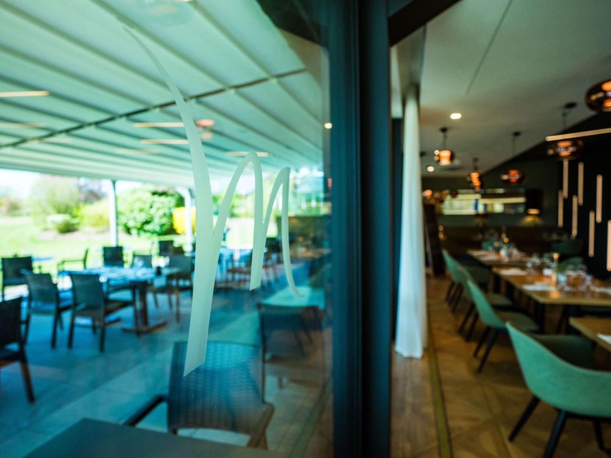 Mercure Luxembourg Kikuoka Golf & Spa Canach Esterno foto
