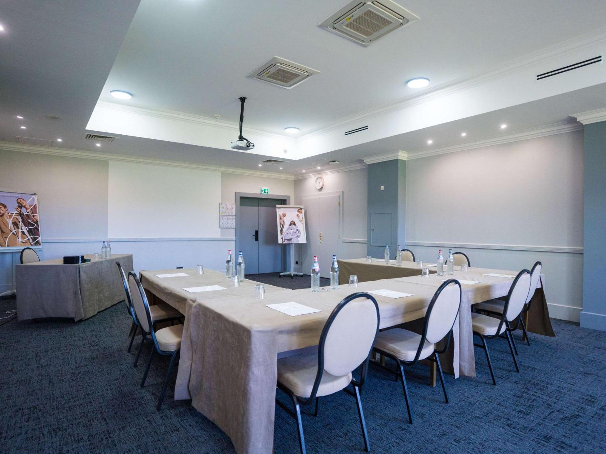 Mercure Luxembourg Kikuoka Golf & Spa Canach Esterno foto